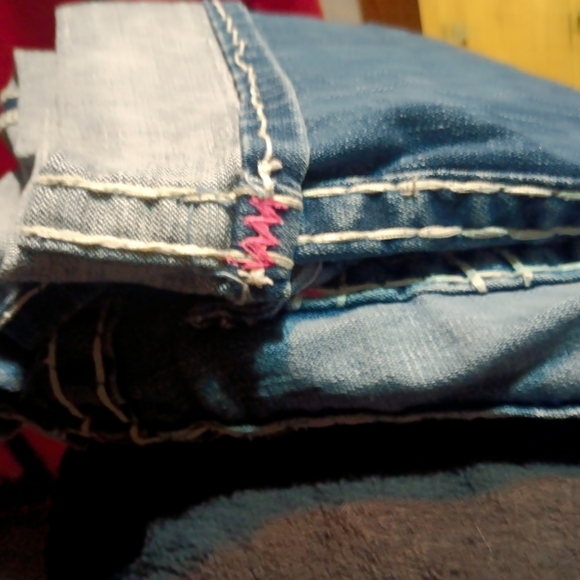 True Religion Jeans size 28 - Picture 5 of 6